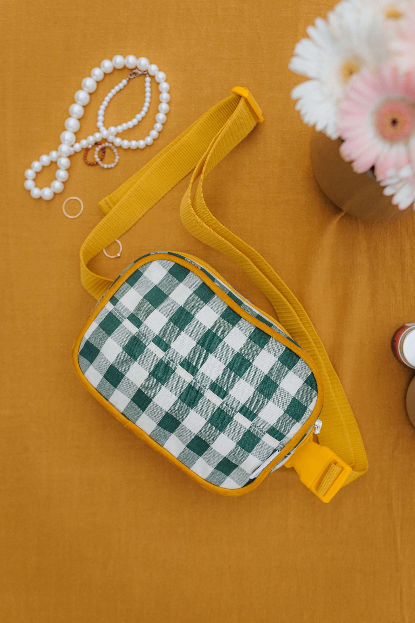  Fanny Pack gingham in Green Grass by Bettys Home. Belt Bag 9